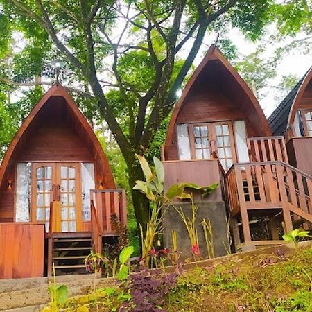 Villa Welirang Forest Pacet Mojokerto Exterior foto